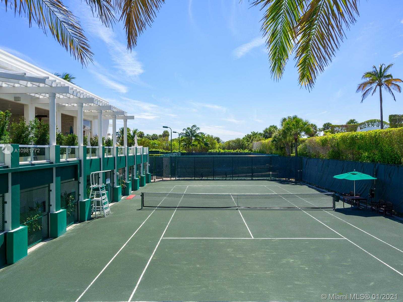 Small Image of 50 SOUTH POINTE DR #1207, Miami Beach Number 20