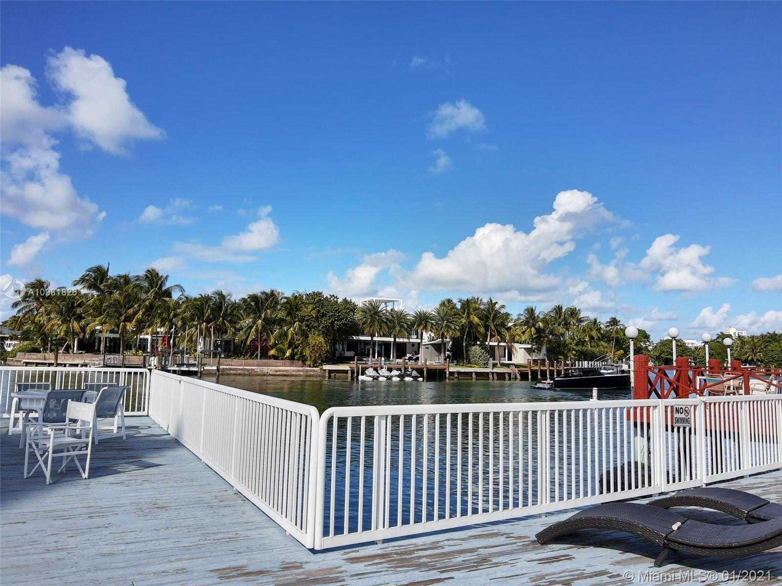 Small Image of 4720 PINE TREE DR #8, Miami Beach Number 15