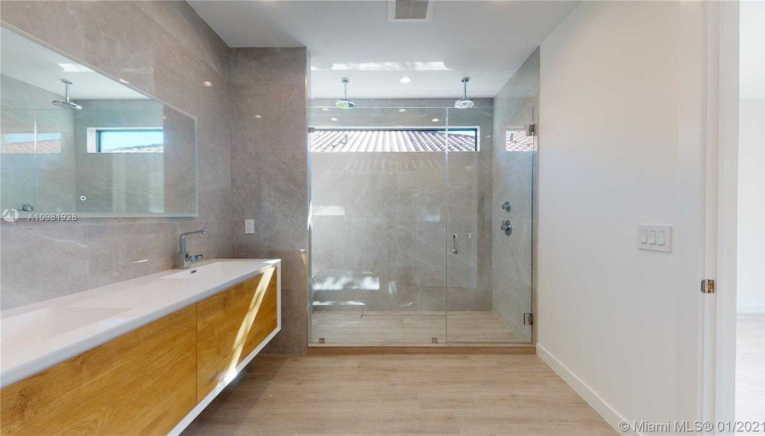 Small Image of 3118 GIFFORD LN #3118, Miami Number 32