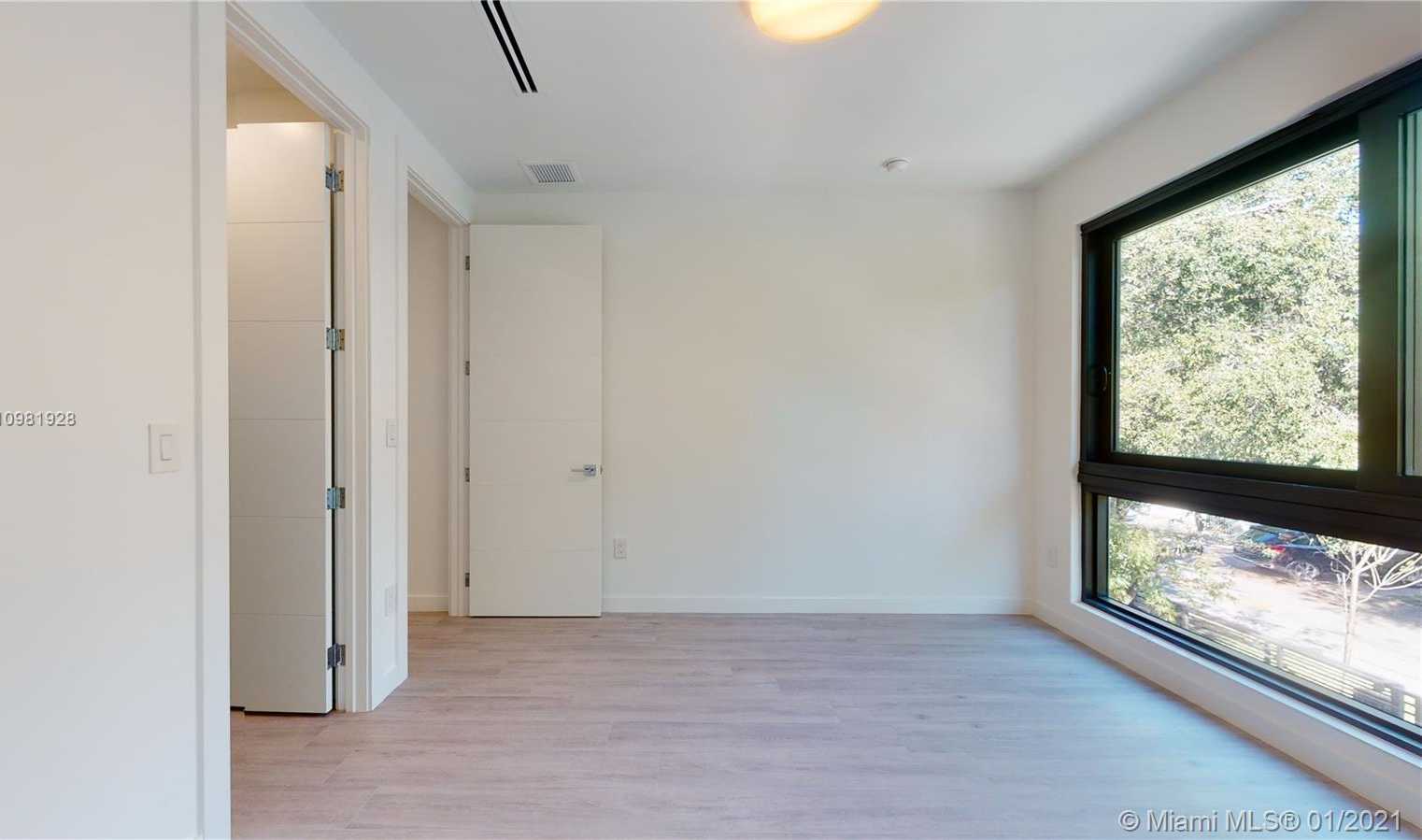 Small Image of 3118 GIFFORD LN #3118, Miami Number 40