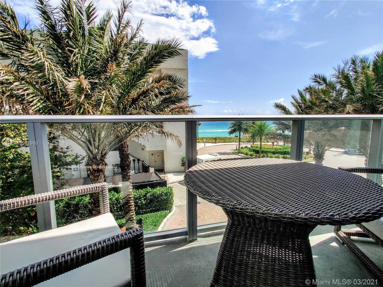 Small Image of 4111 S Ocean Dr, Hollywood, FL 33019, USA Number 11