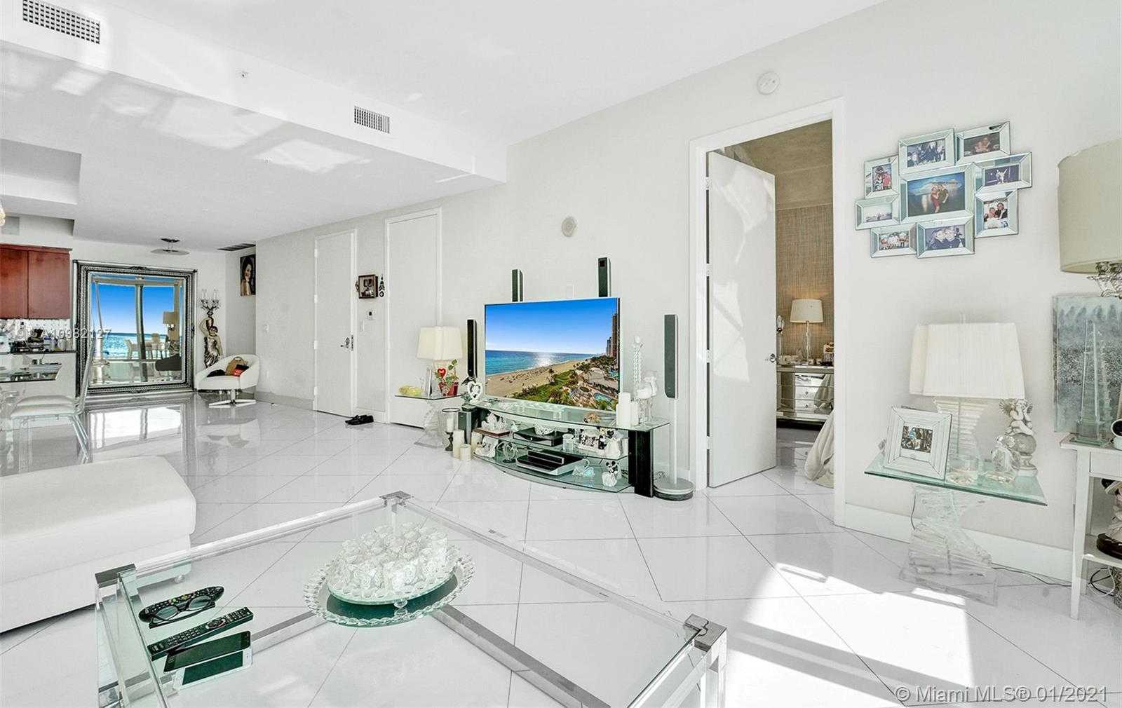 Small Image of 18101 COLLINS AVE #907, Sunny Isles Beach Number 11