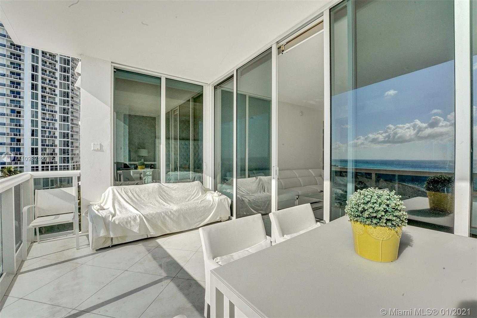 Small Image of 18101 COLLINS AVE #907, Sunny Isles Beach Number 5