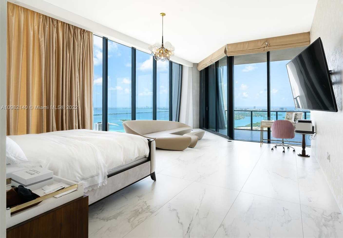 Small Image of 1000 BISCAYNE #4902, Miami Number 21