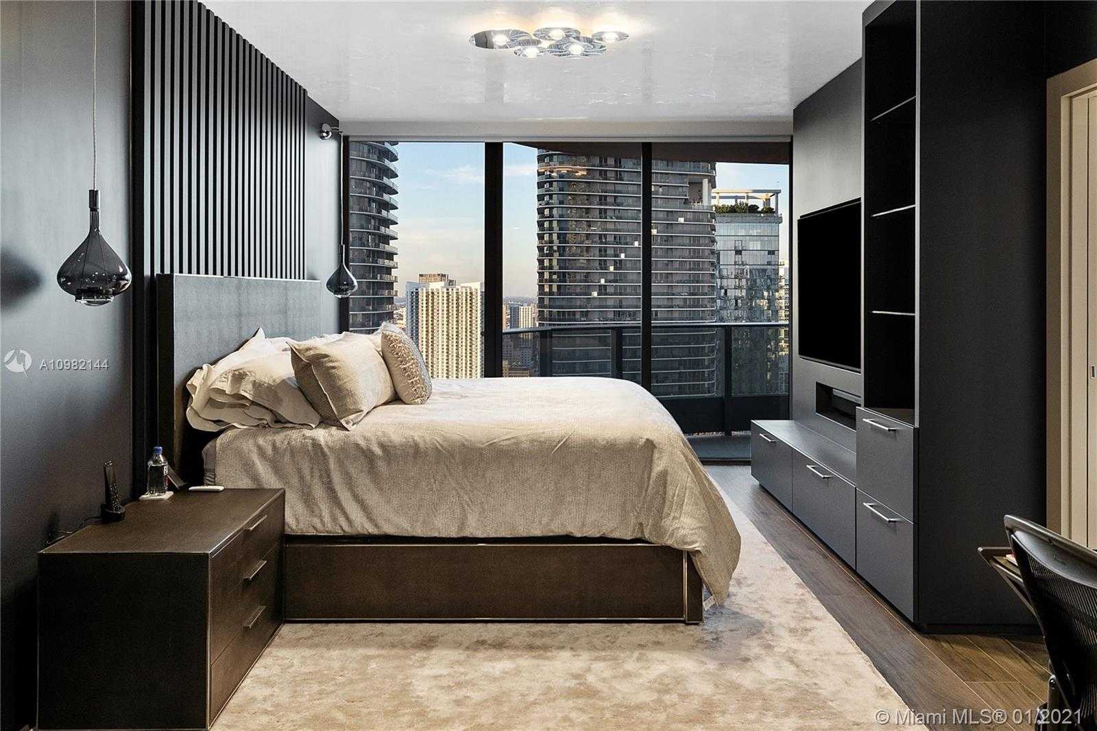 Small Image of 1000 BRICKELL PLAZA #4012, Miami Number 12
