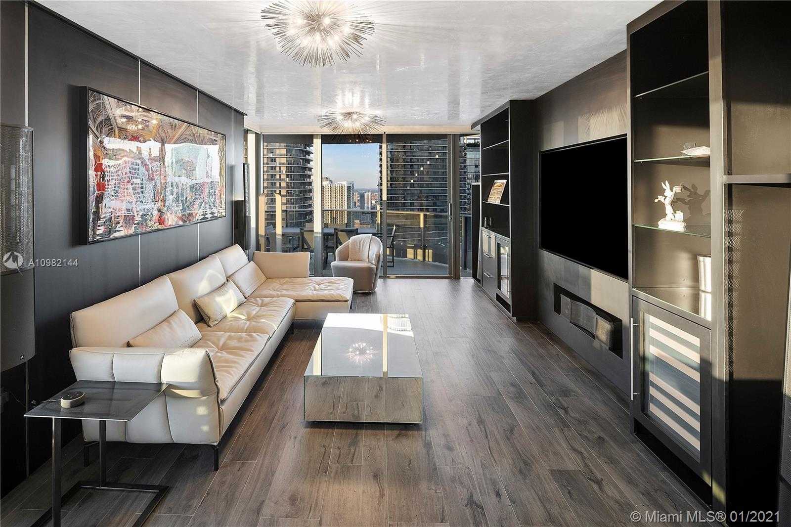 Small Image of 1000 BRICKELL PLAZA #4012, Miami Number 3