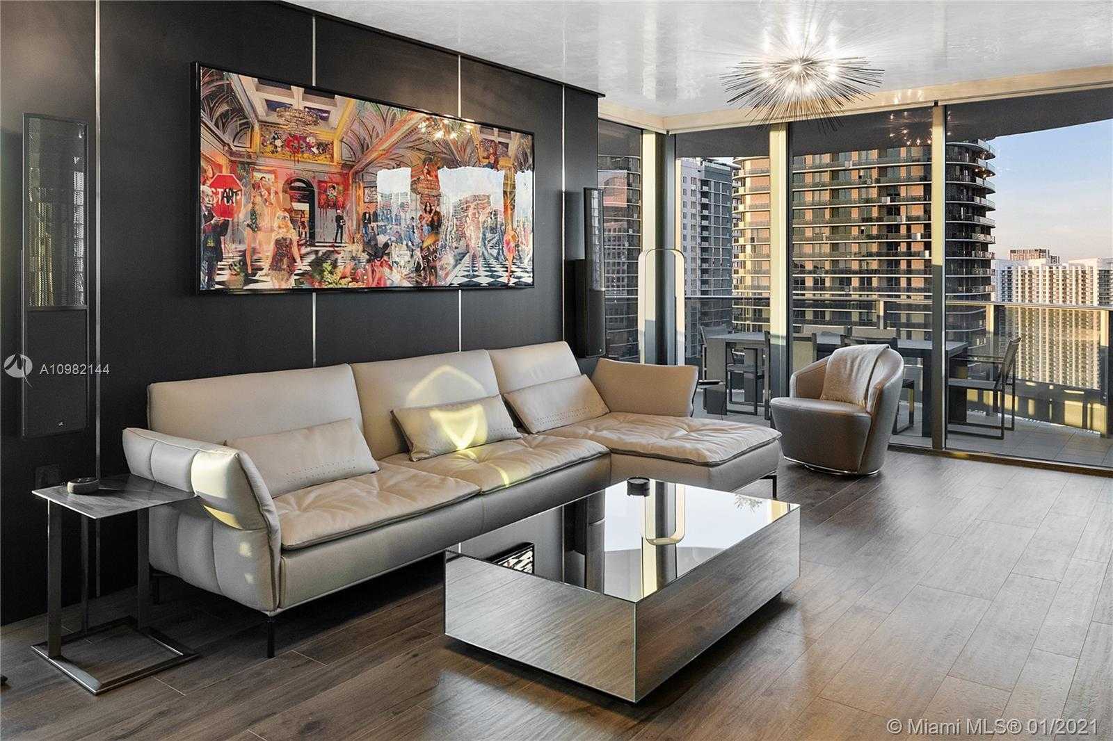 Small Image of 1000 BRICKELL PLAZA #4012, Miami Number 4