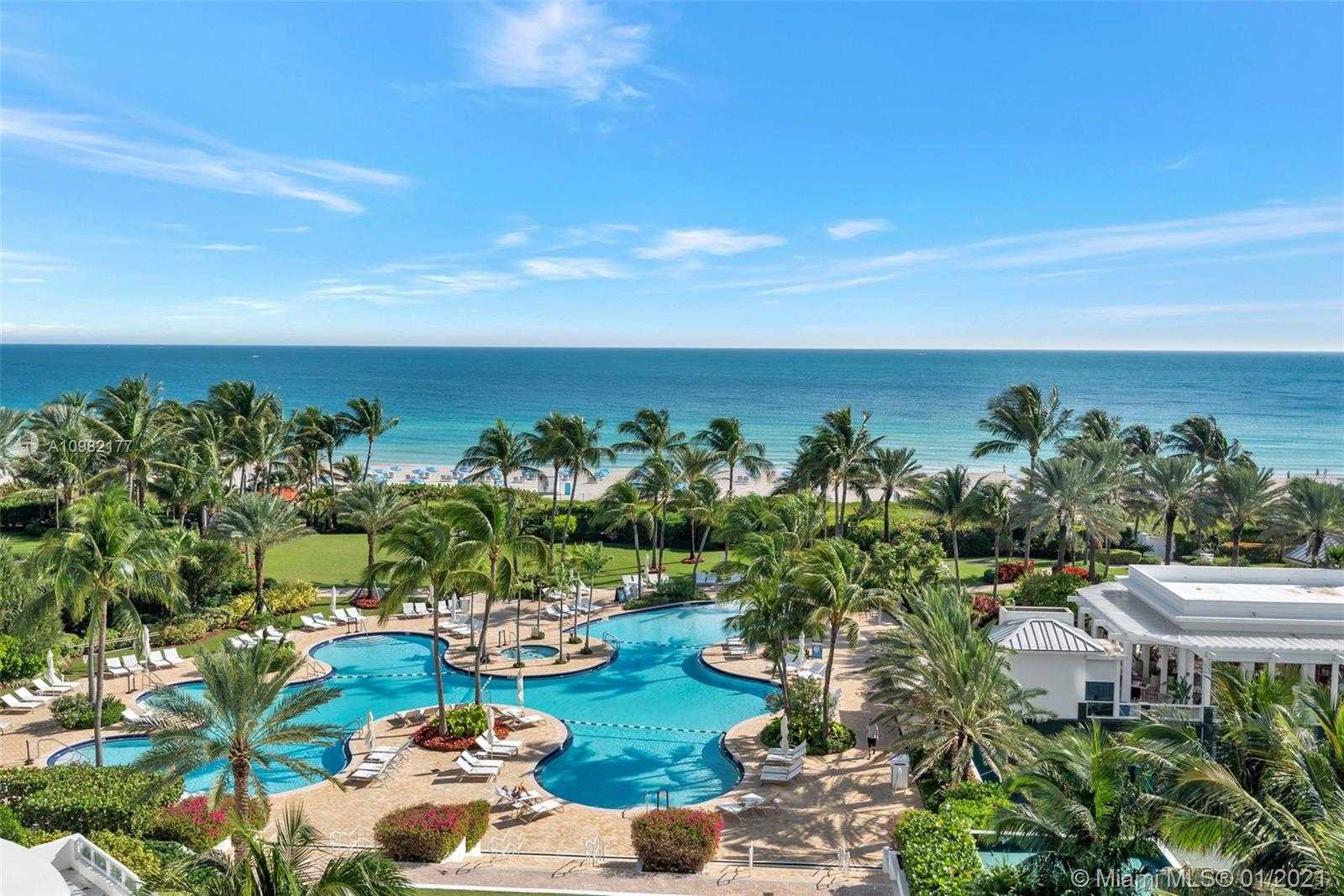 Small Image of 100 SOUTH POINTE DR #707, Miami Beach Number 5