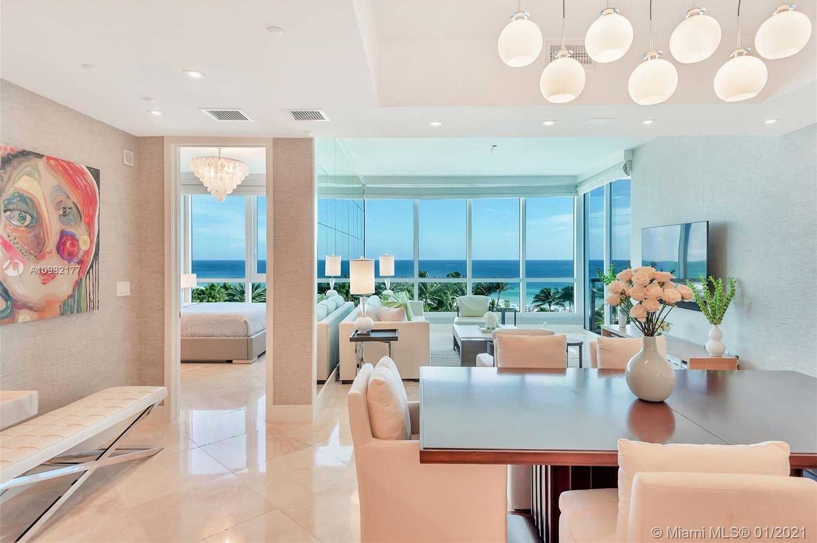 Small Image of 100 SOUTH POINTE DR #707, Miami Beach Number 8