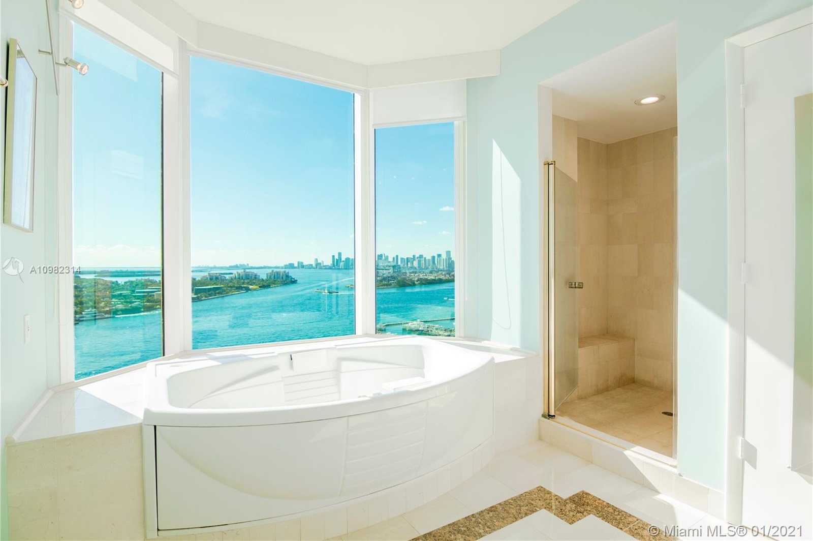 Small Image of 300 SOUTH POINTE DR #2101, Miami Beach Number 16