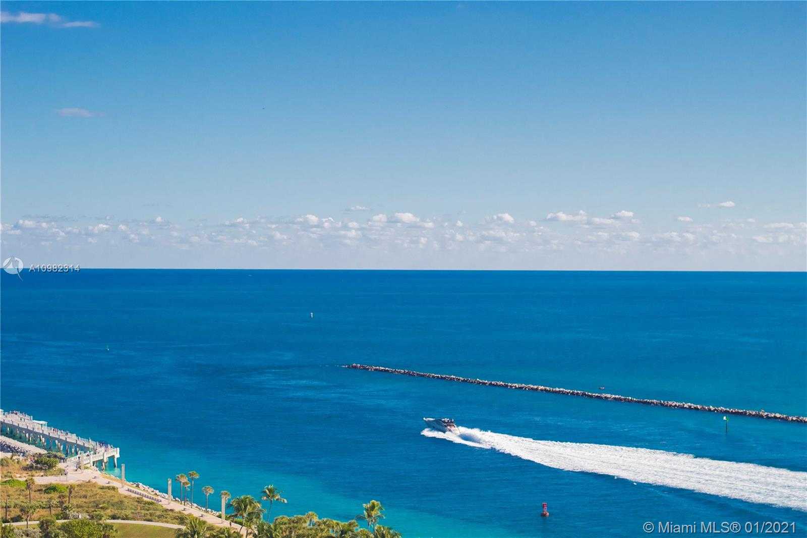 Small Image of 300 SOUTH POINTE DR #2101, Miami Beach Number 22