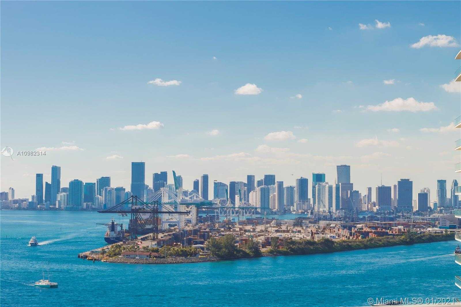Small Image of 300 SOUTH POINTE DR #2101, Miami Beach Number 24