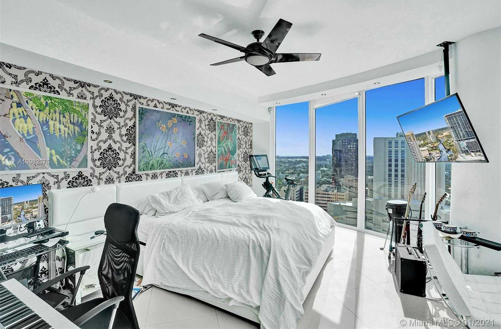 Small Image of 333 LAS OLAS WAY #2802, Fort Lauderdale Number 26