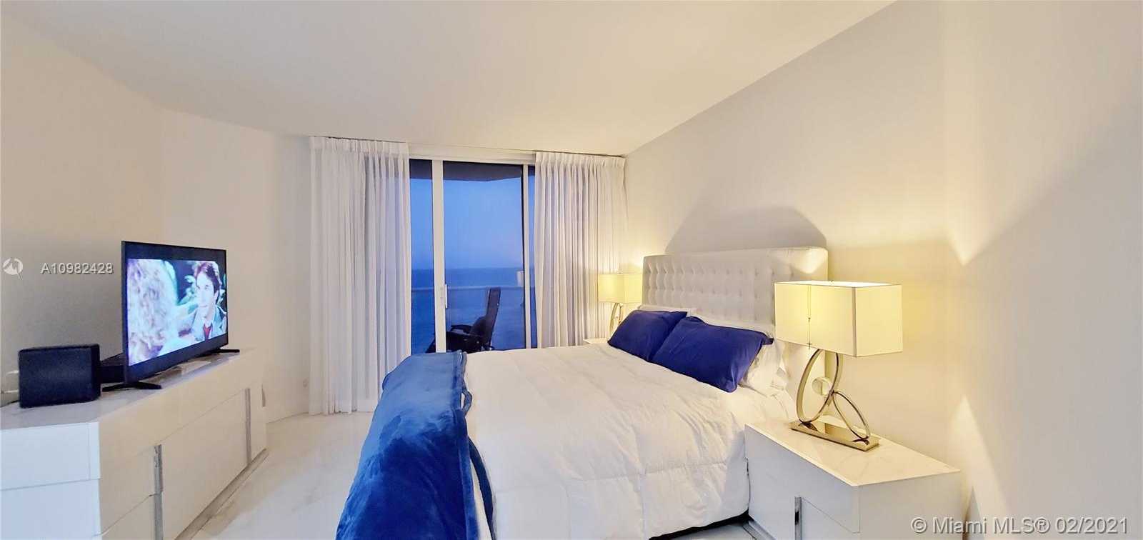 Small Image of 16485 COLLINS AVE #1232, Sunny Isles Beach Number 22