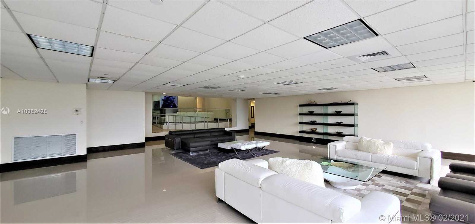 Small Image of 16485 COLLINS AVE #1232, Sunny Isles Beach Number 4