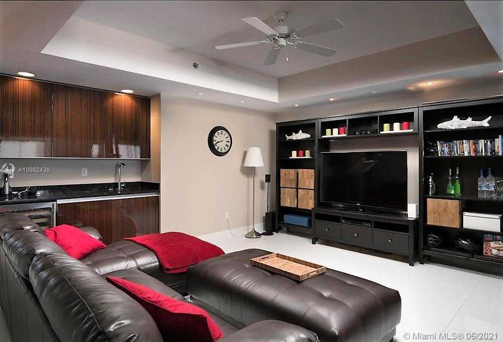 Small Image of 2711 SOUTH OCEAN DR #604, Hollywood Number 6