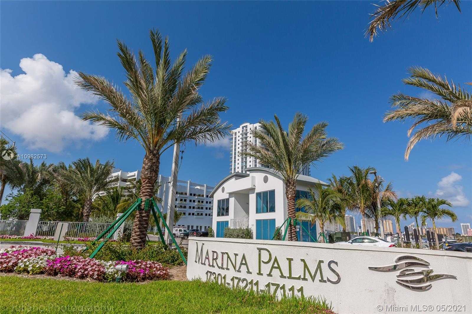 Small Image of 17111 BISCAYNE BLVD #807, North Miami Beach Number 2