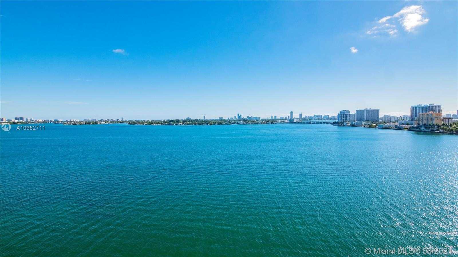 Small Image of 7935 EAST DR #1002, North Bay Village Number 4