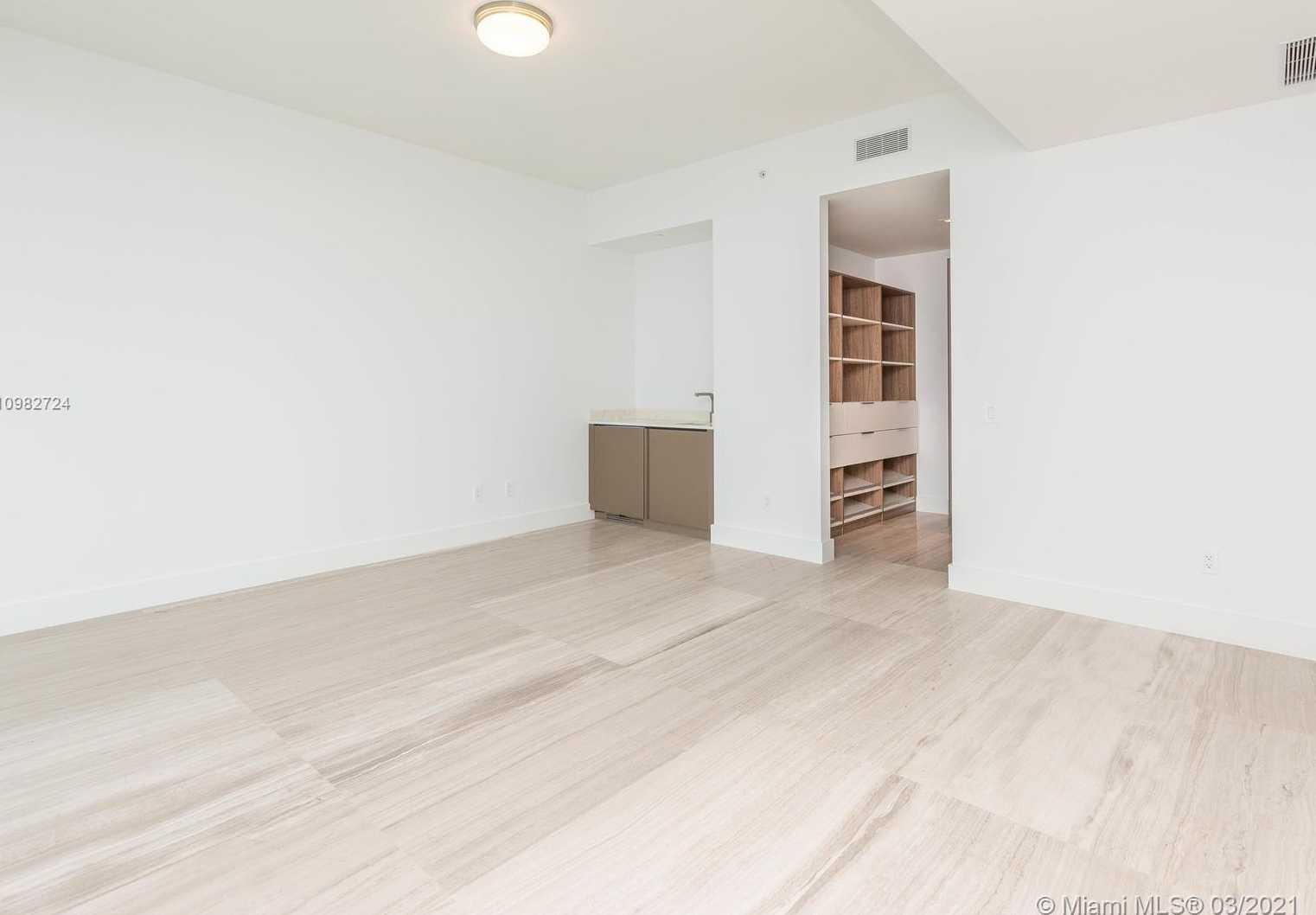 Small Image of 18975 COLLINS AVE #2403, Sunny Isles Beach Number 39