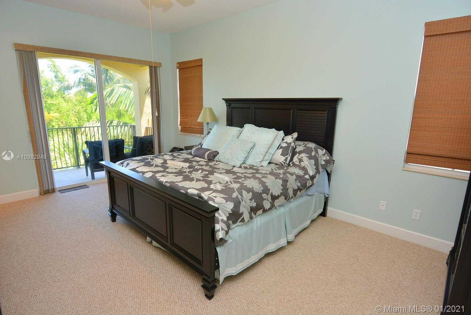 Small Image of 136 OCEAN BAY DR #136, Jensen Beach Number 10