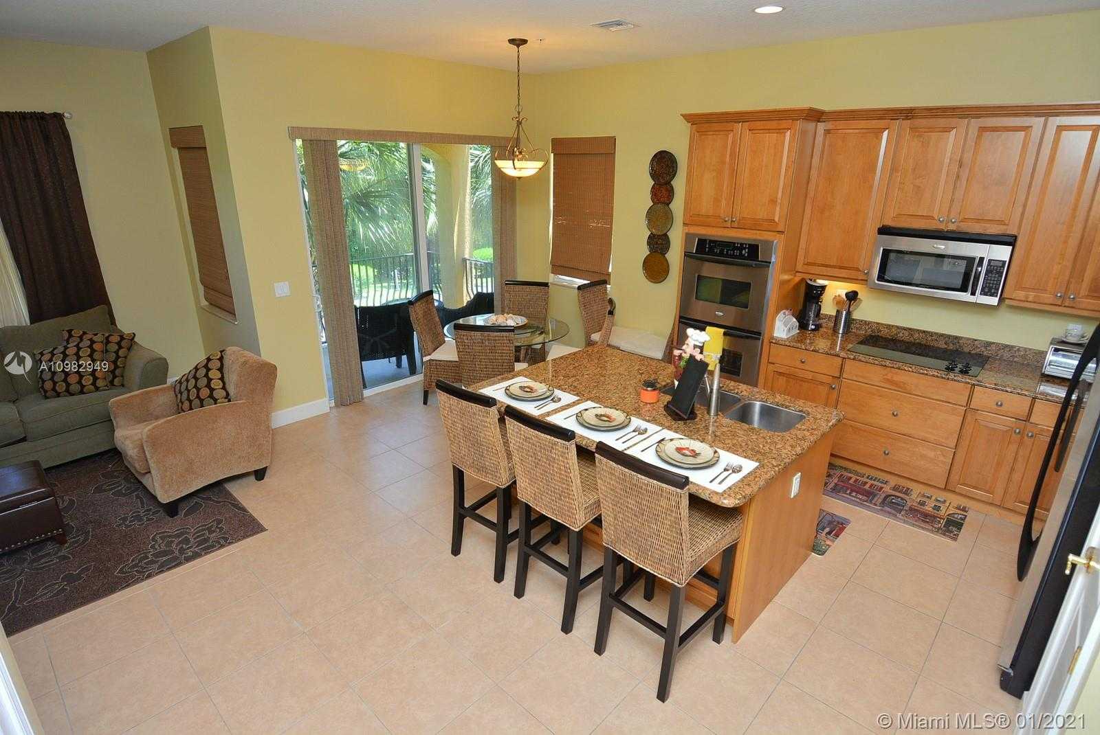 Small Image of 136 OCEAN BAY DR #136, Jensen Beach Number 3