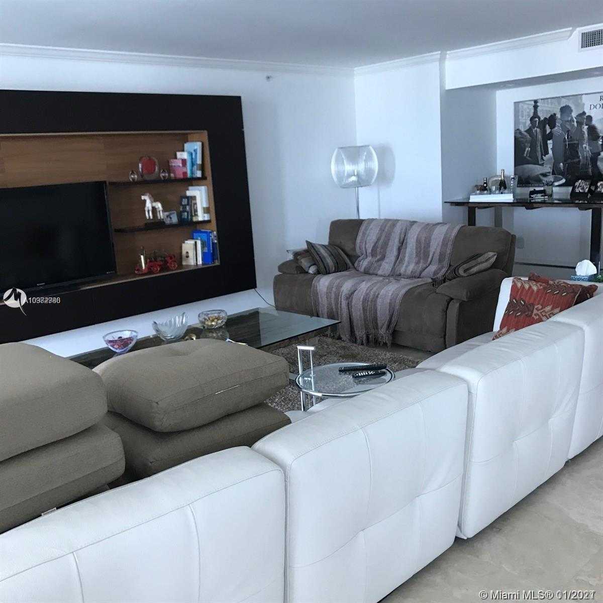 Small Image of 20201 EAST COUNTRY CLUB DR #507, Aventura Number 4
