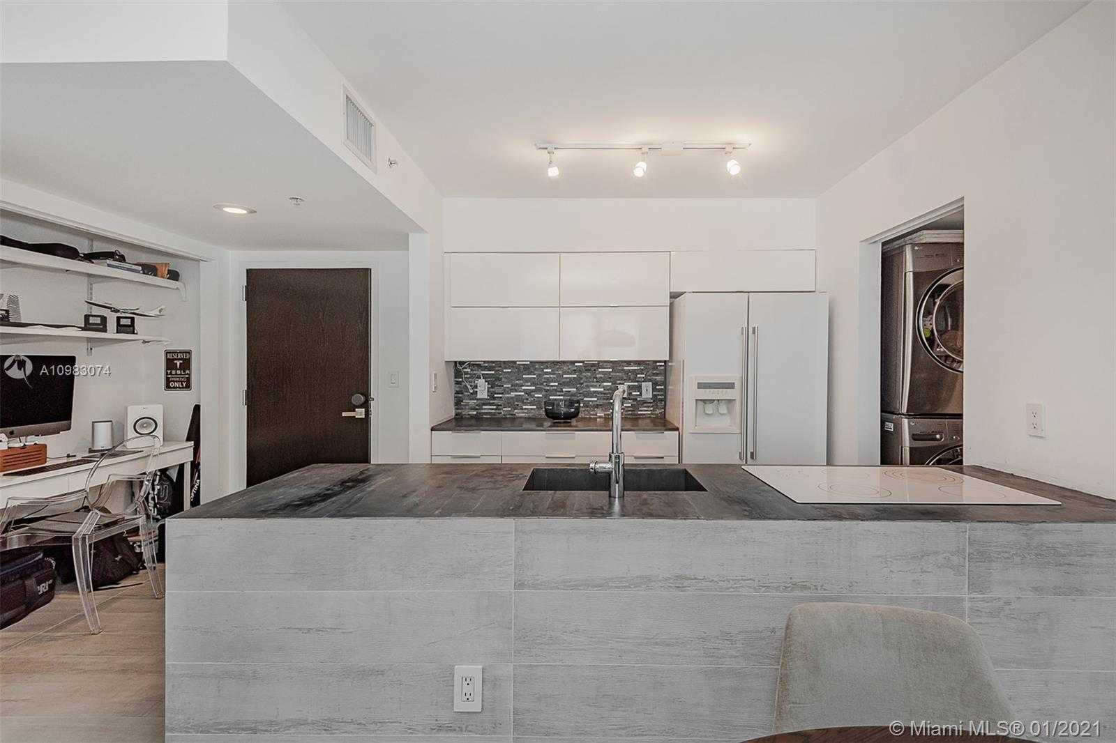 Small Image of 90 ALTON RD #2506, Miami Beach Number 17