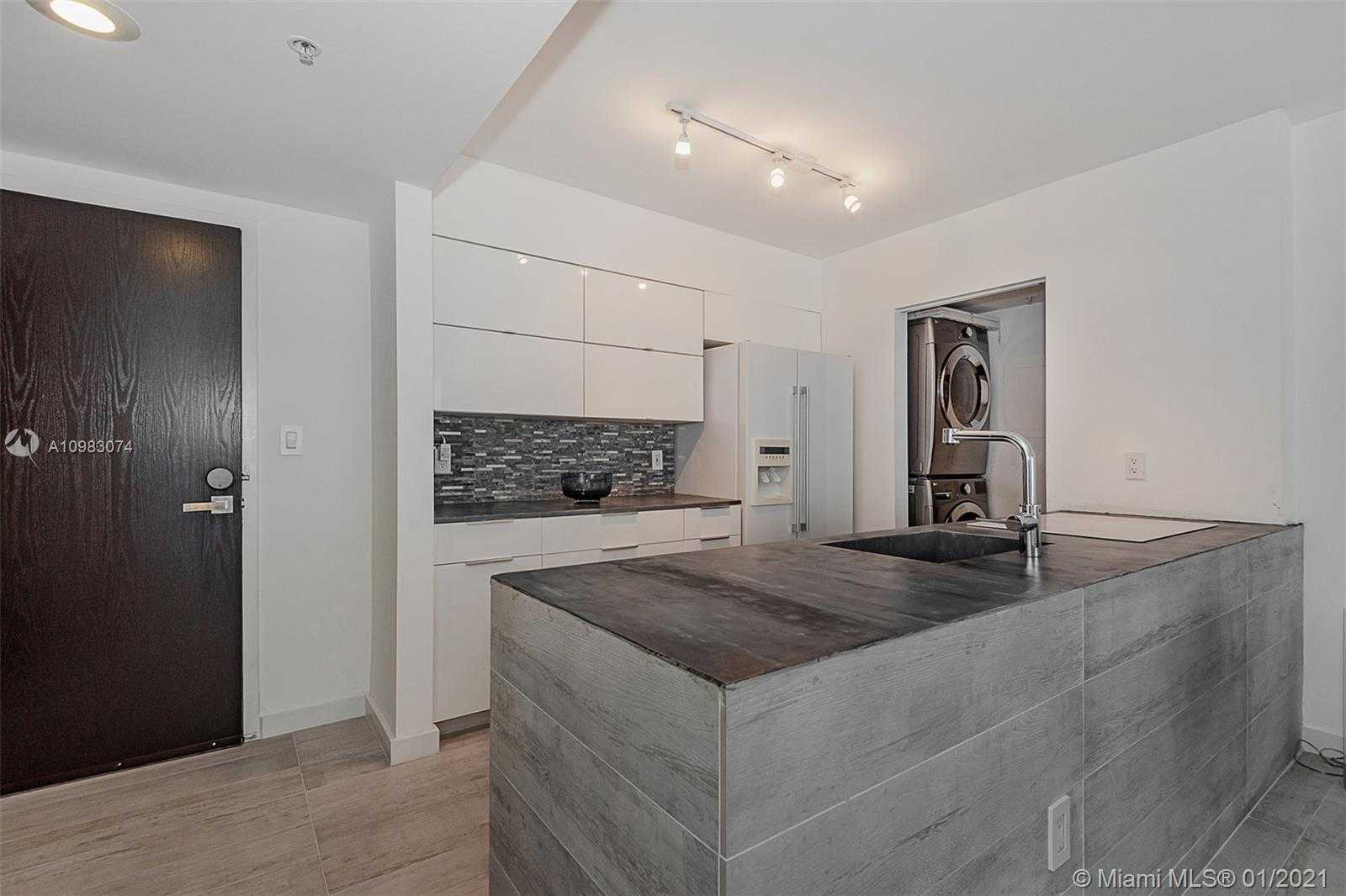 Small Image of 90 ALTON RD #2506, Miami Beach Number 18