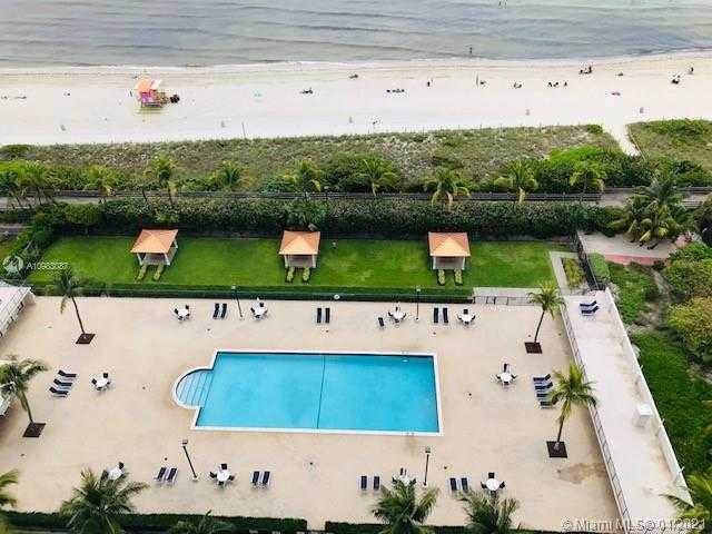Small Image of 2625 COLLINS AVE #1903, Miami Beach Number 6