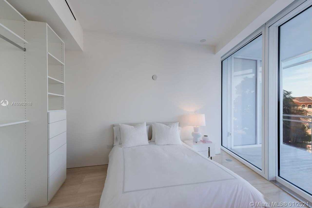 Small Image of 9001 COLLINS AVE #S307, Surfside Number 30