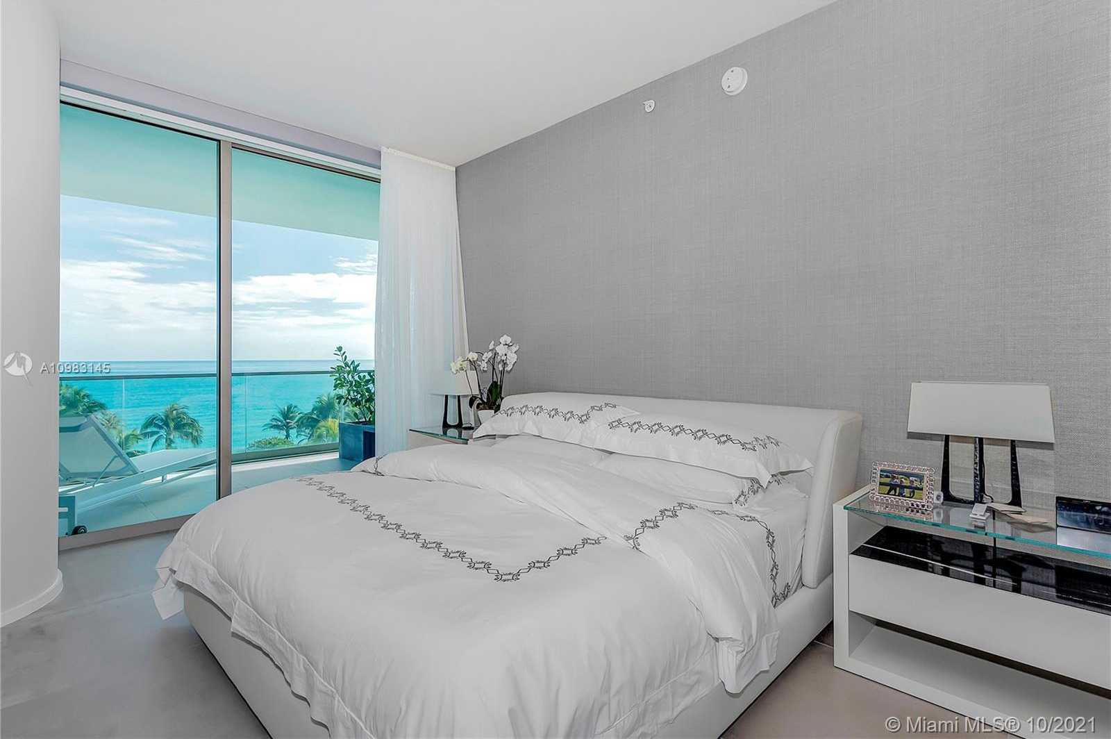 Small Image of 10201 COLLINS AVE #502, Bal Harbour Number 13