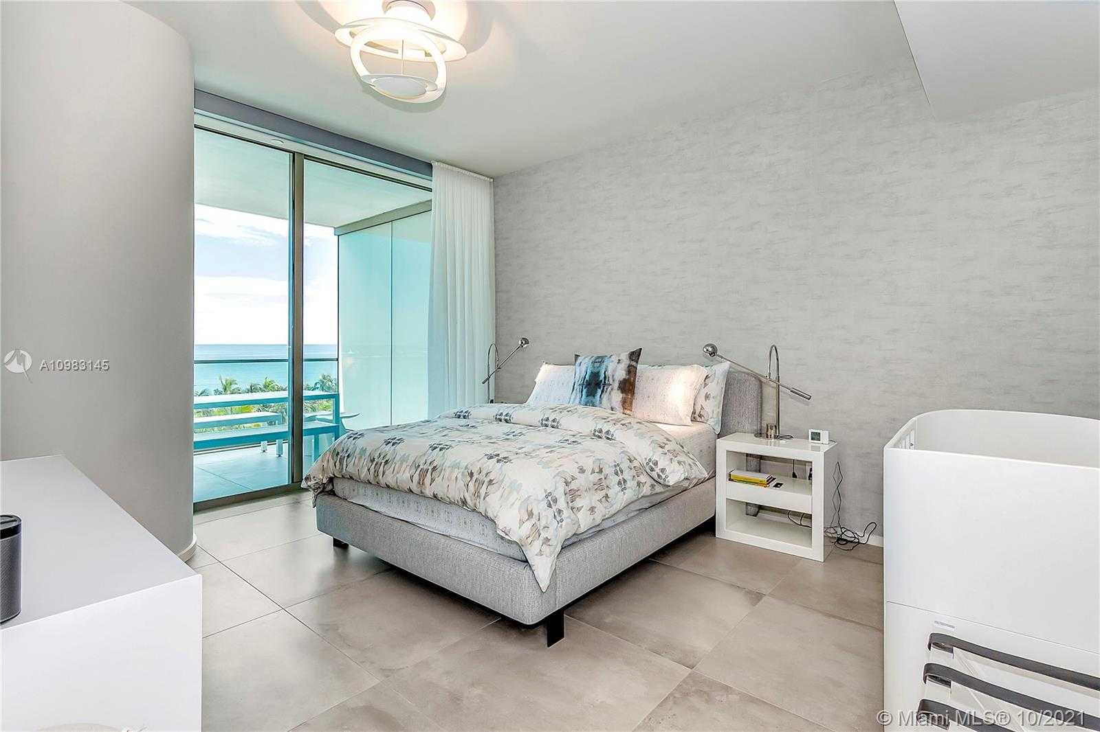 Small Image of 10201 COLLINS AVE #502, Bal Harbour Number 25