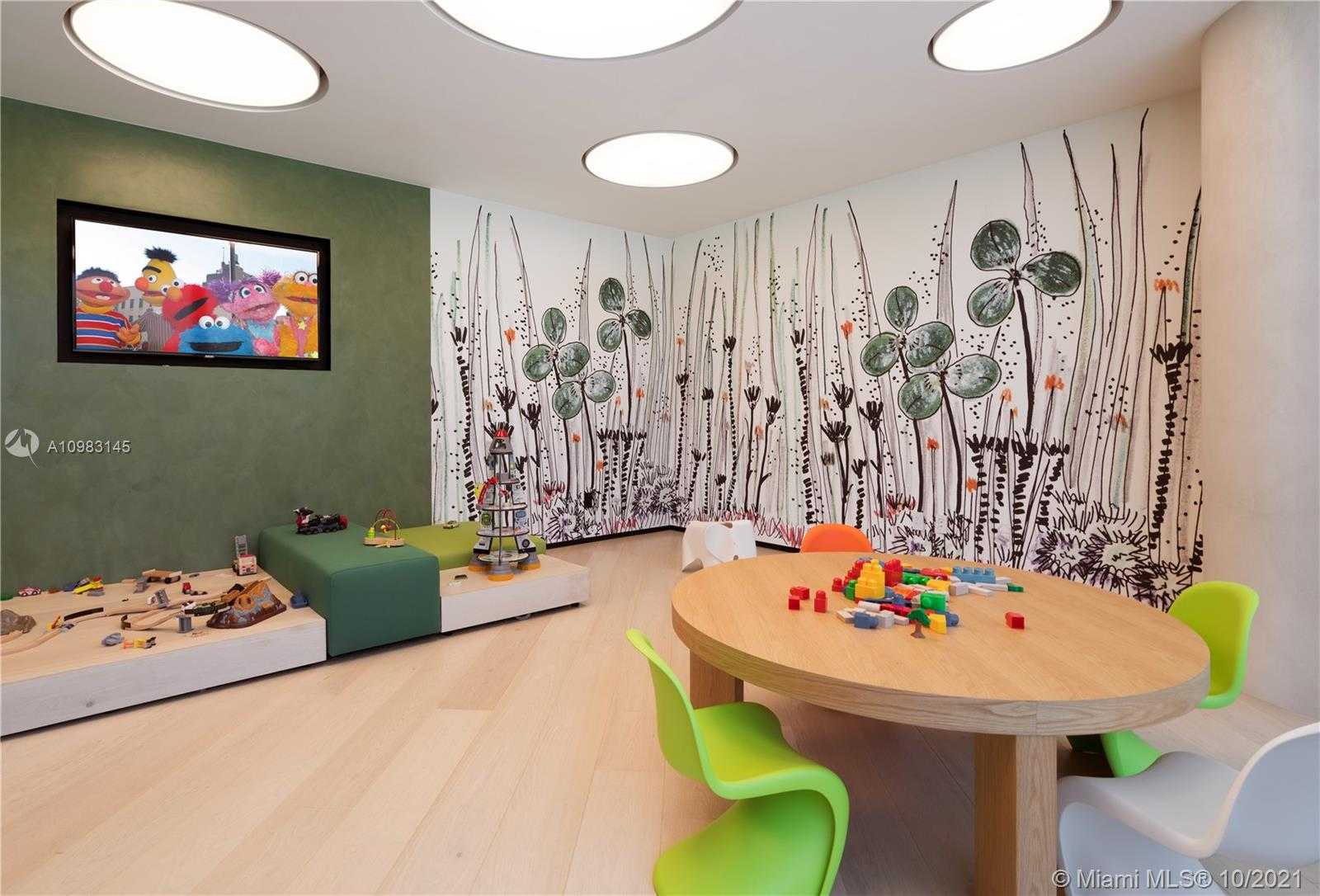 Small Image of 10201 COLLINS AVE #502, Bal Harbour Number 64