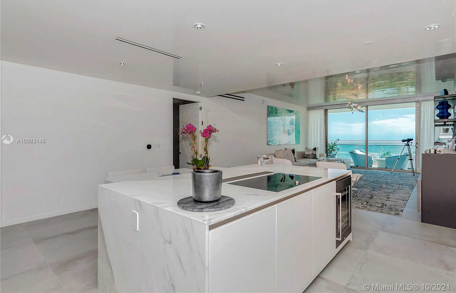 Small Image of 10201 COLLINS AVE #502, Bal Harbour Number 7