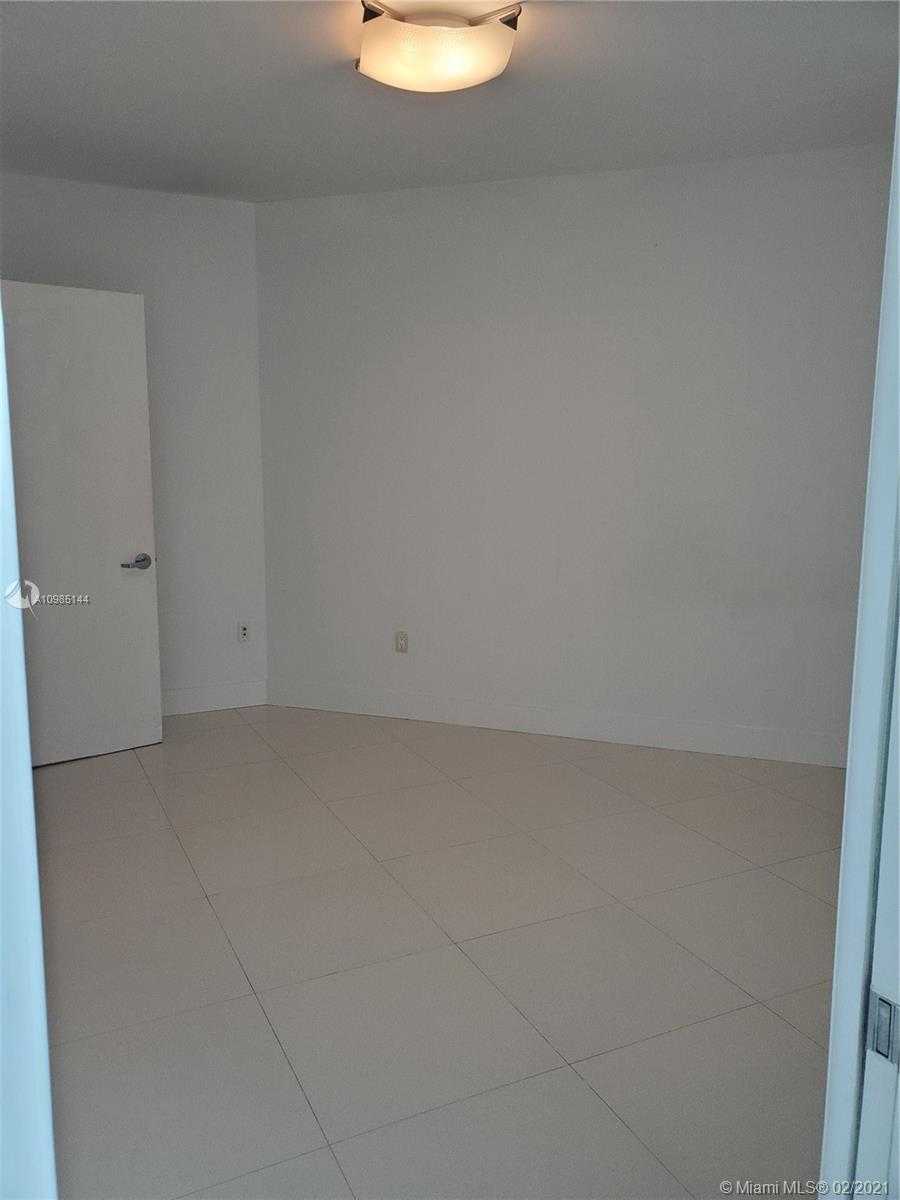 Small Image of 350 SOUTH MIAMI AVE #2607, Miami Number 8