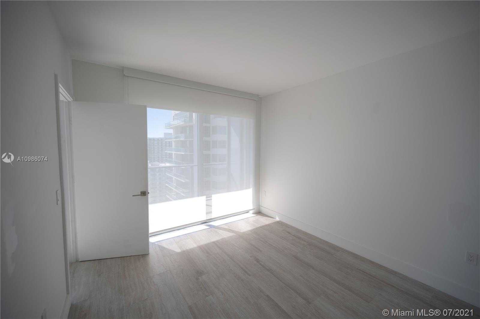 Small Image of 121 NORTH EAST 34TH ST #3003, Miami Number 12