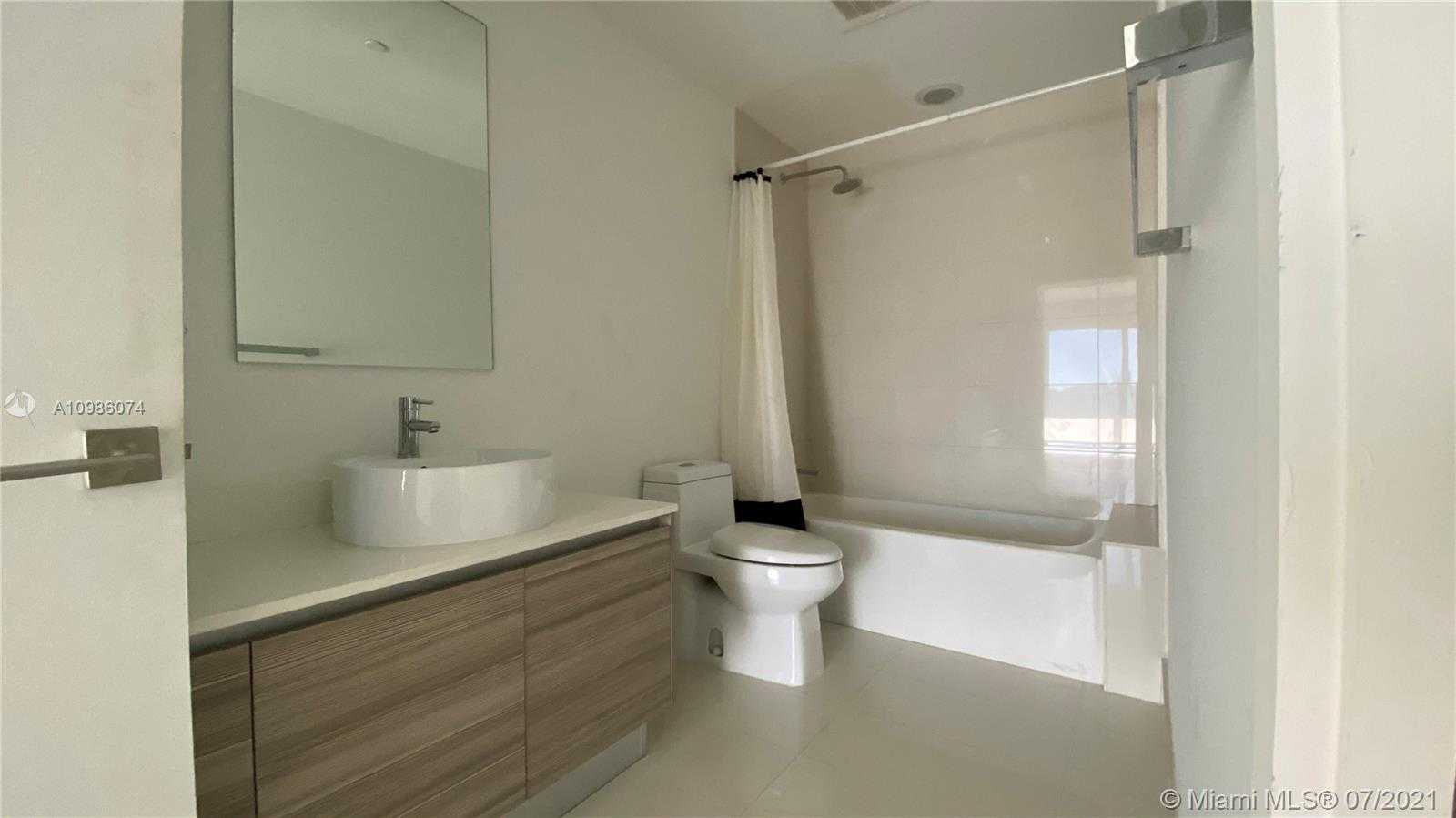 Small Image of 121 NORTH EAST 34TH ST #3003, Miami Number 18
