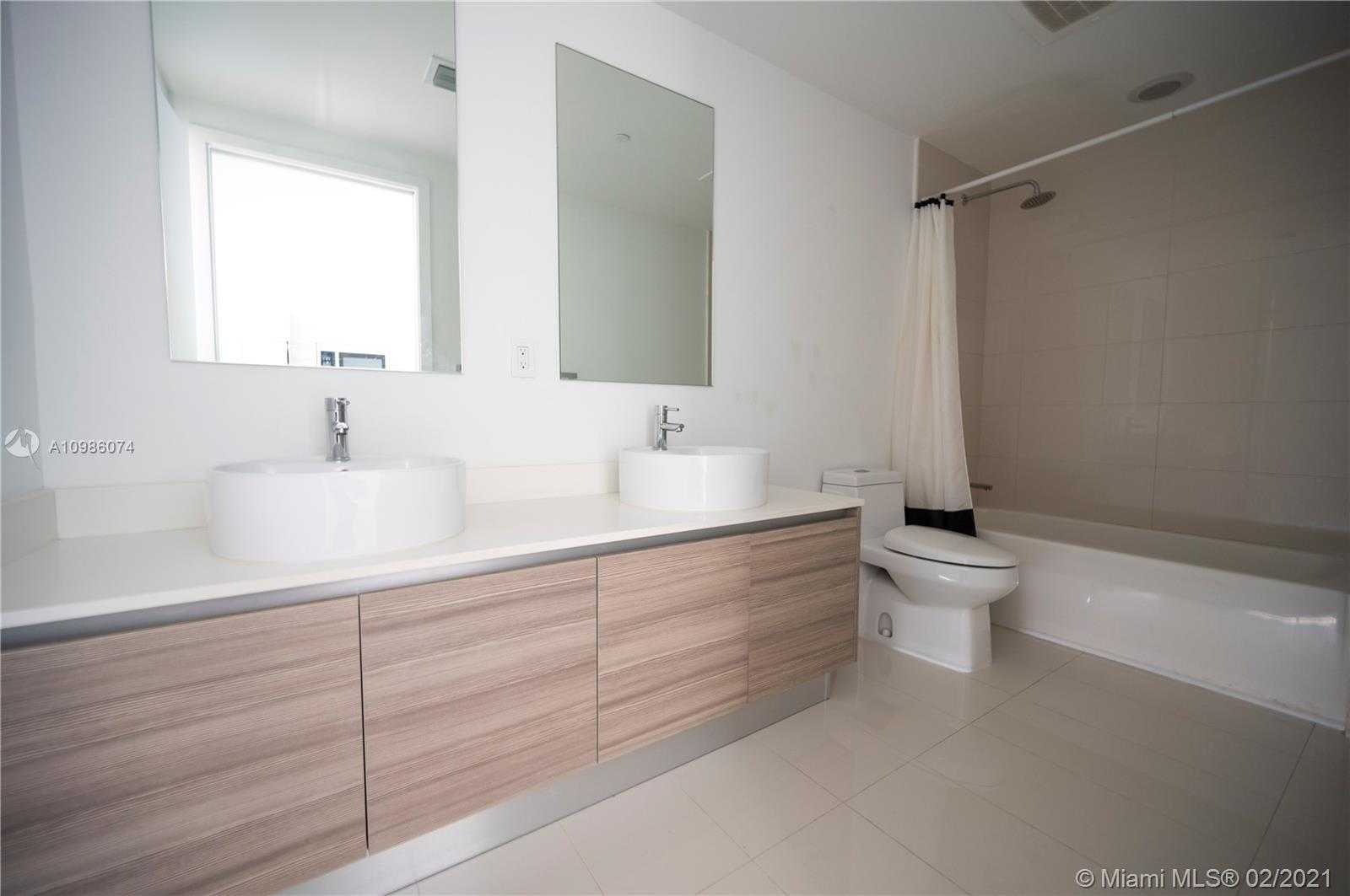 Small Image of 121 NORTH EAST 34TH ST #3003, Miami Number 19