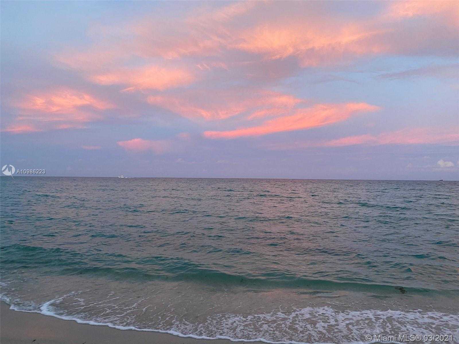 Small Image of 2301 COLLINS AVE #301, Miami Beach Number 35