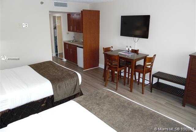 Small Image of 19201 COLLINS AVE #243, Sunny Isles Beach Number 5