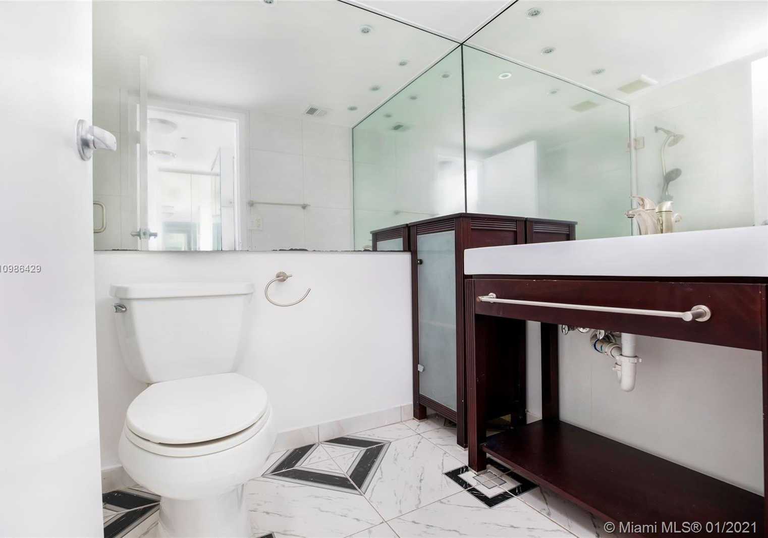 Small Image of 7601 EAST TREASURE DR #821, North Bay Village Number 15