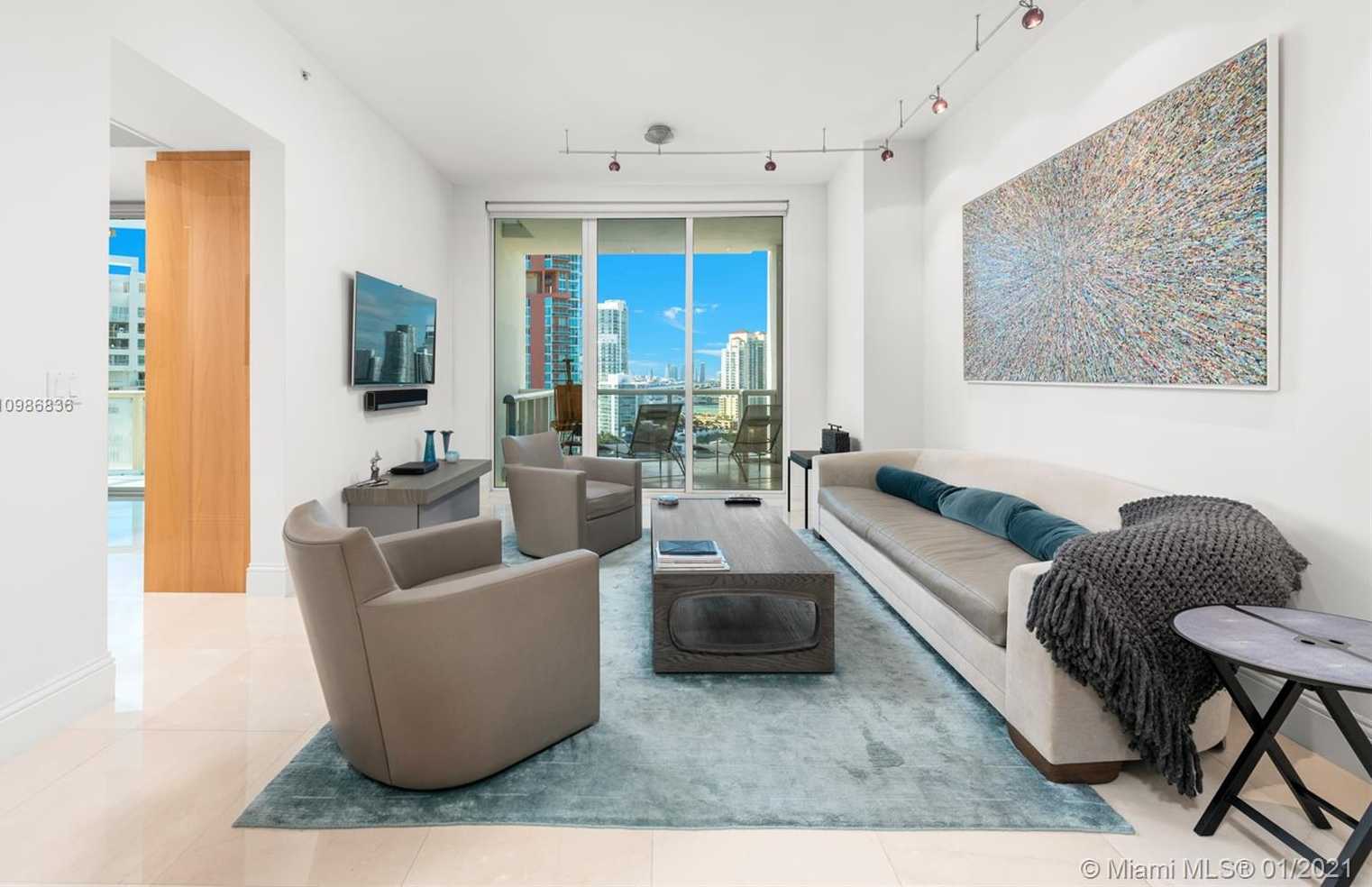 Small Image of 50 SOUTH POINTE DR #2005, Miami Beach Number 2