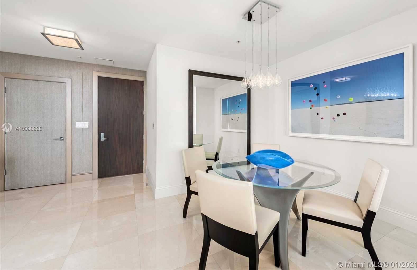 Small Image of 50 SOUTH POINTE DR #2005, Miami Beach Number 7