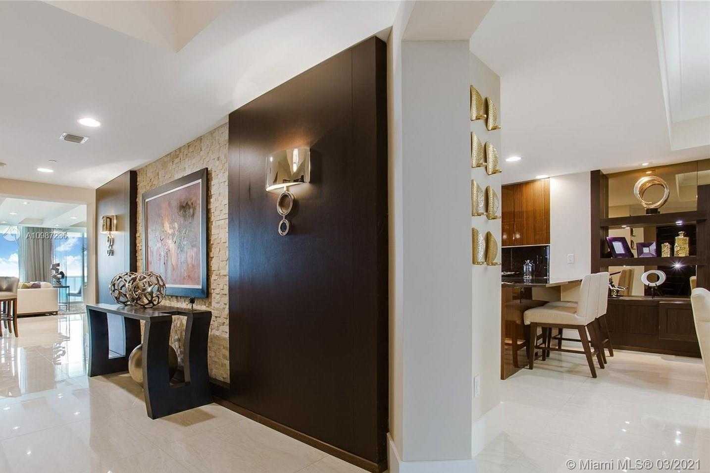 Small Image of 2711 SOUTH OCEAN DR #1903, Hollywood Number 6
