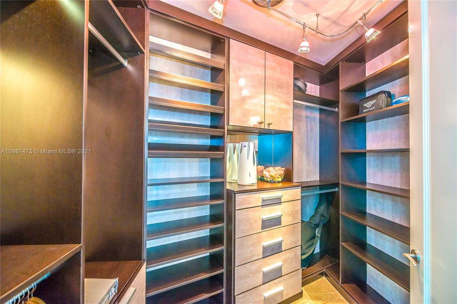 Small Image of 10295 COLLINS AVE #904, Bal Harbour Number 28