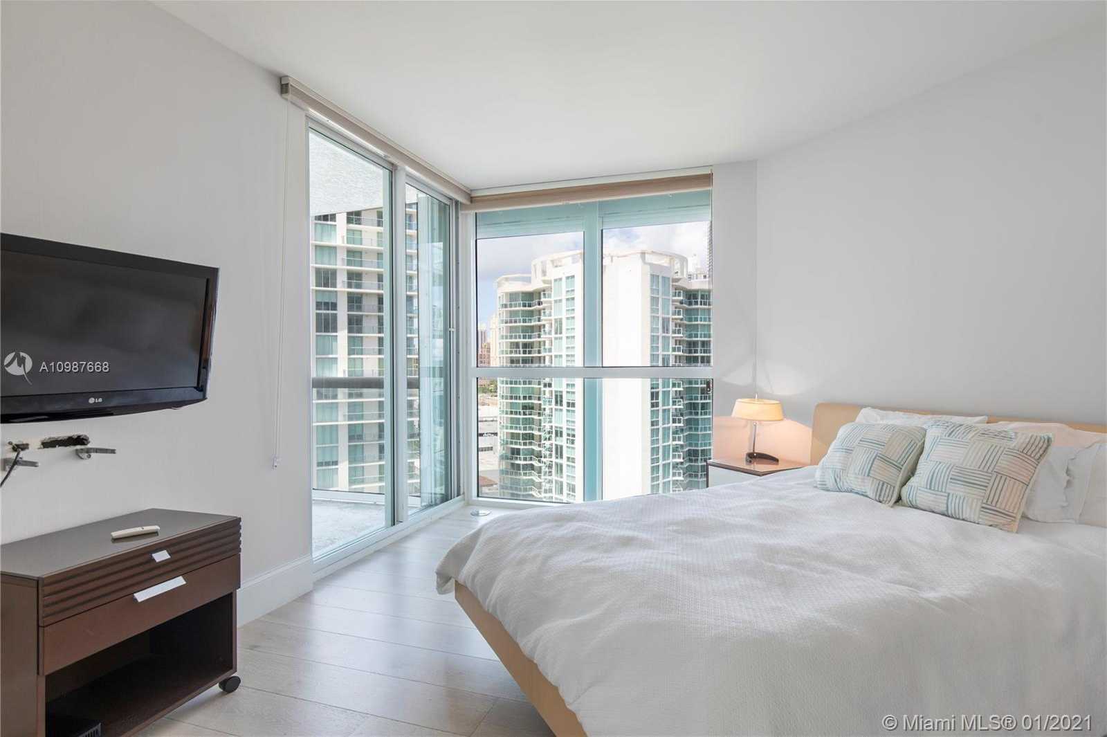 Small Image of 16500 COLLINS AVE #1656, Sunny Isles Beach Number 9