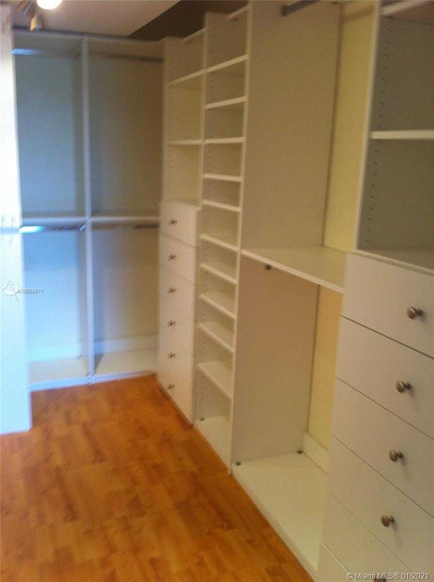 Small Image of 575 CRANDON BLVD #509, Key Biscayne Number 12