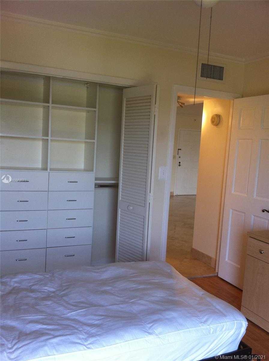Small Image of 575 CRANDON BLVD #509, Key Biscayne Number 18