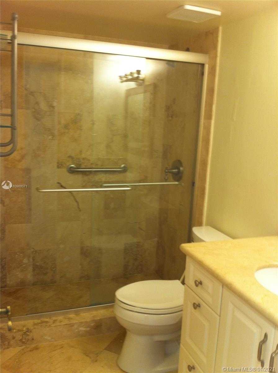 Small Image of 575 CRANDON BLVD #509, Key Biscayne Number 21
