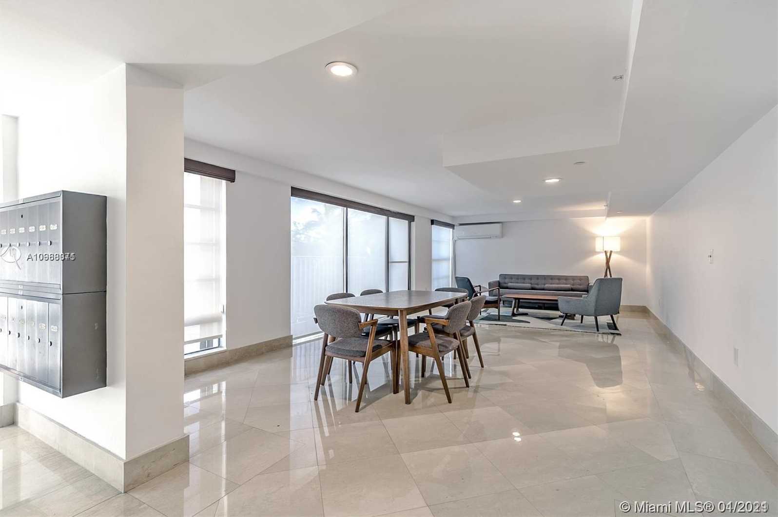 Small Image of 575 CRANDON BLVD #509, Key Biscayne Number 5